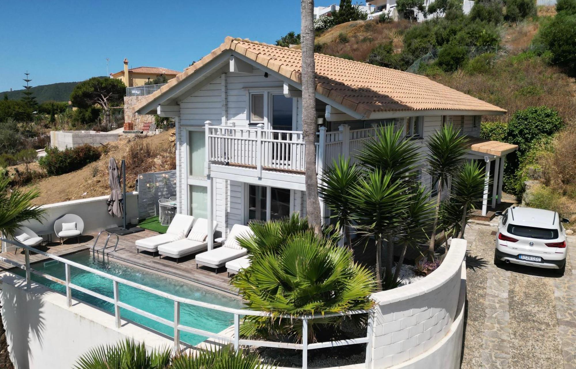 Increible Villa De Madera Con Vistas Al Mar アルヘシラス エクステリア 写真