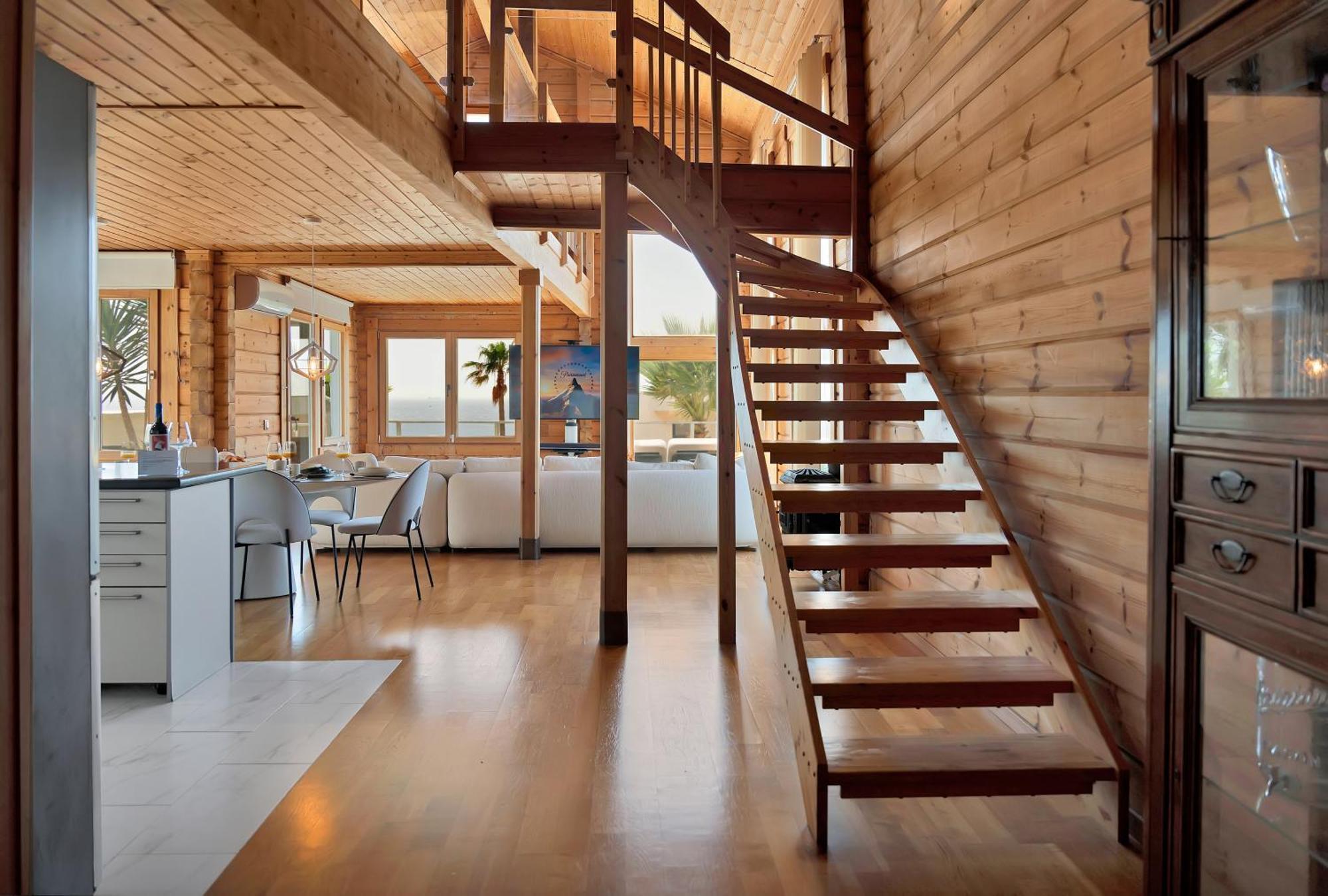 Increible Villa De Madera Con Vistas Al Mar アルヘシラス エクステリア 写真